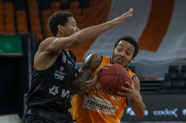 决定胜负 决定胜负