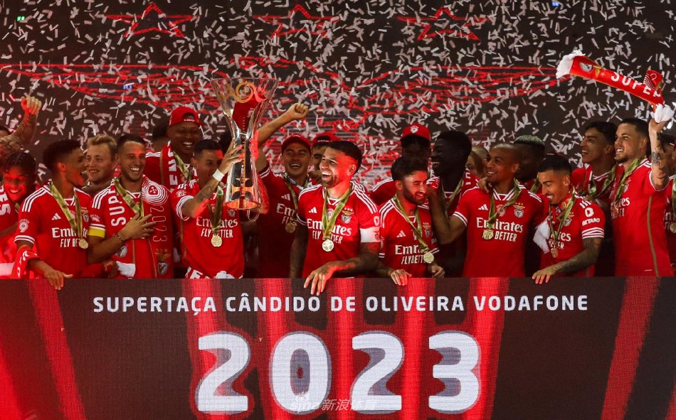 人风格上的 人风格上的