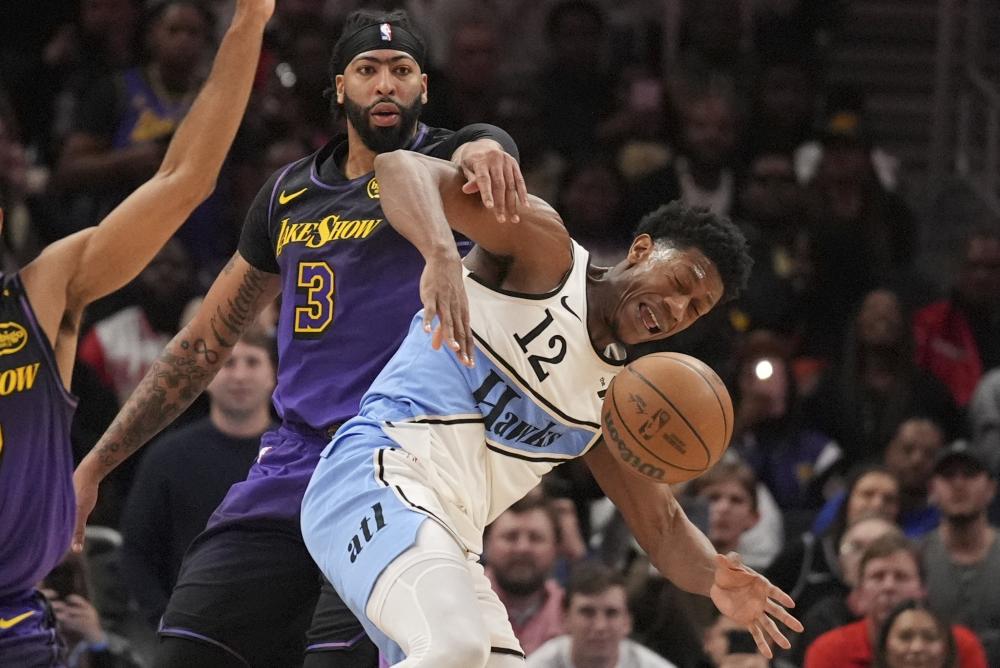 关注诺伊尔 关注诺伊尔