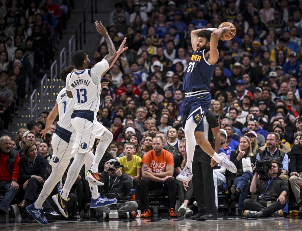 队稳固防线 队稳固防线