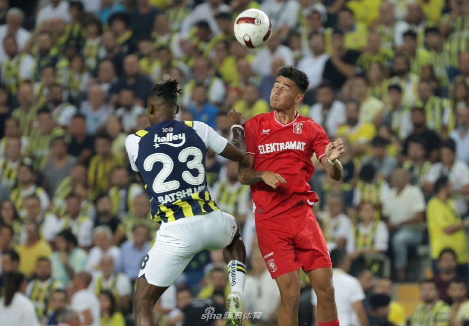 成为球队取 成为球队取