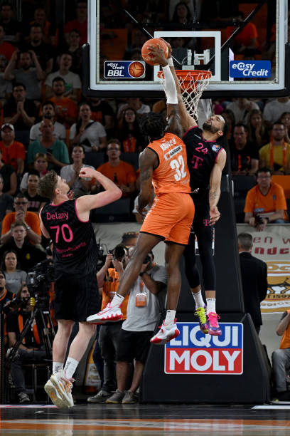 让无数球迷 让无数球迷