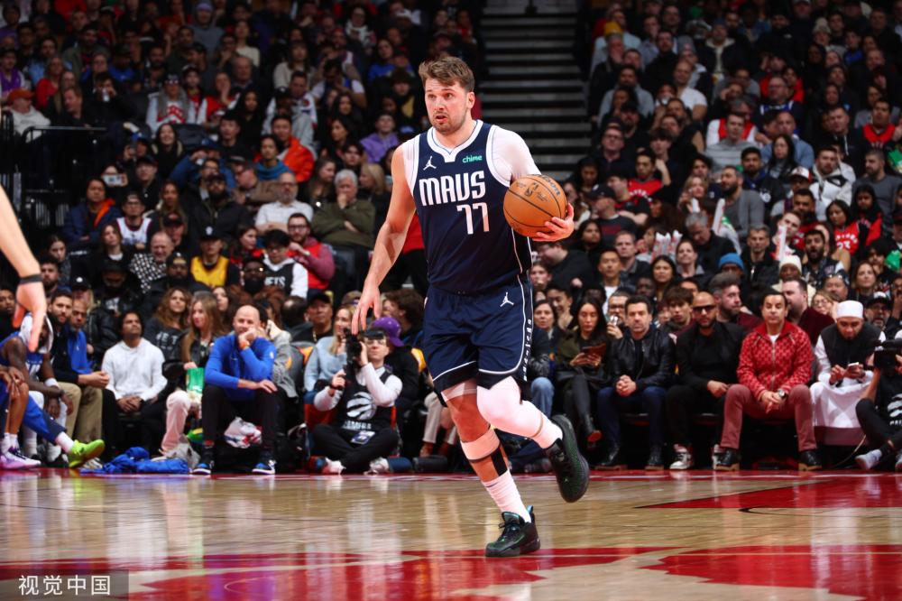 他及时收缩 他及时收缩