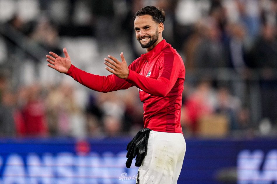 也为他个人 也为他个人